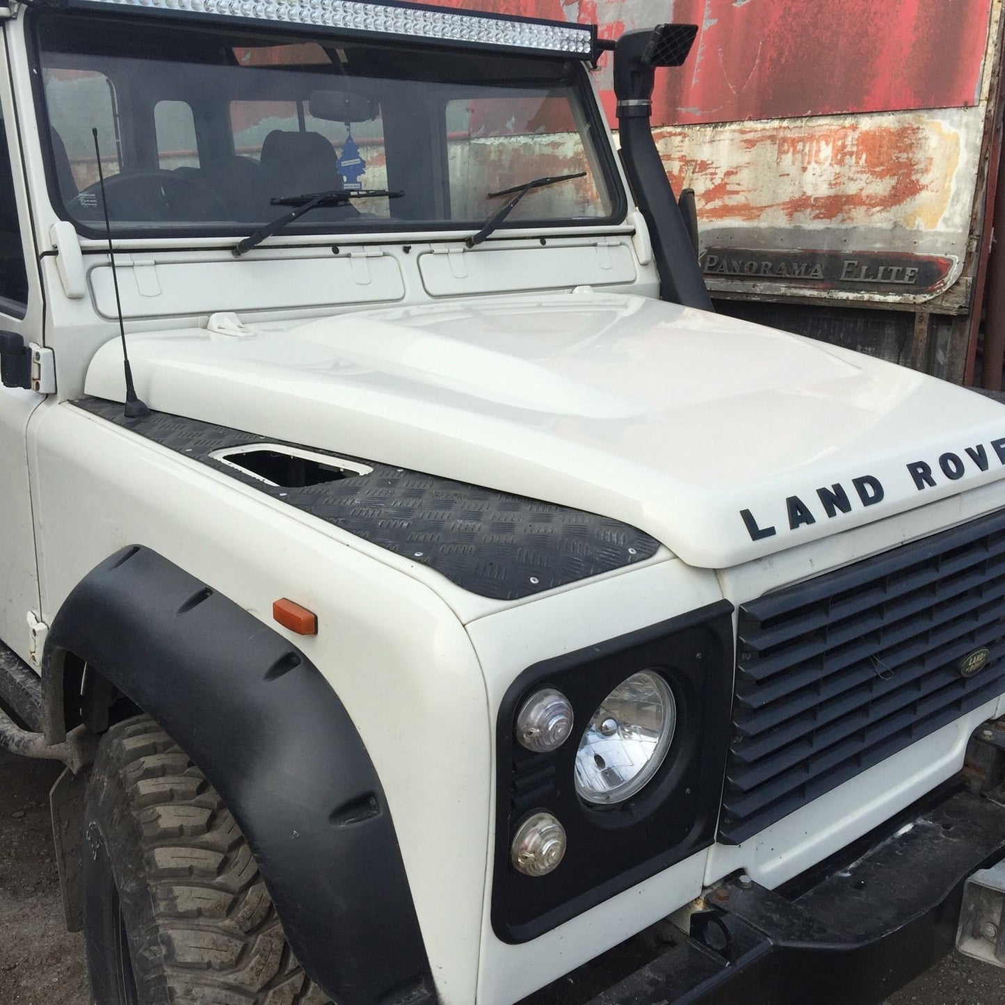 Land Rover Defender TDCi Puma bonnet GRP