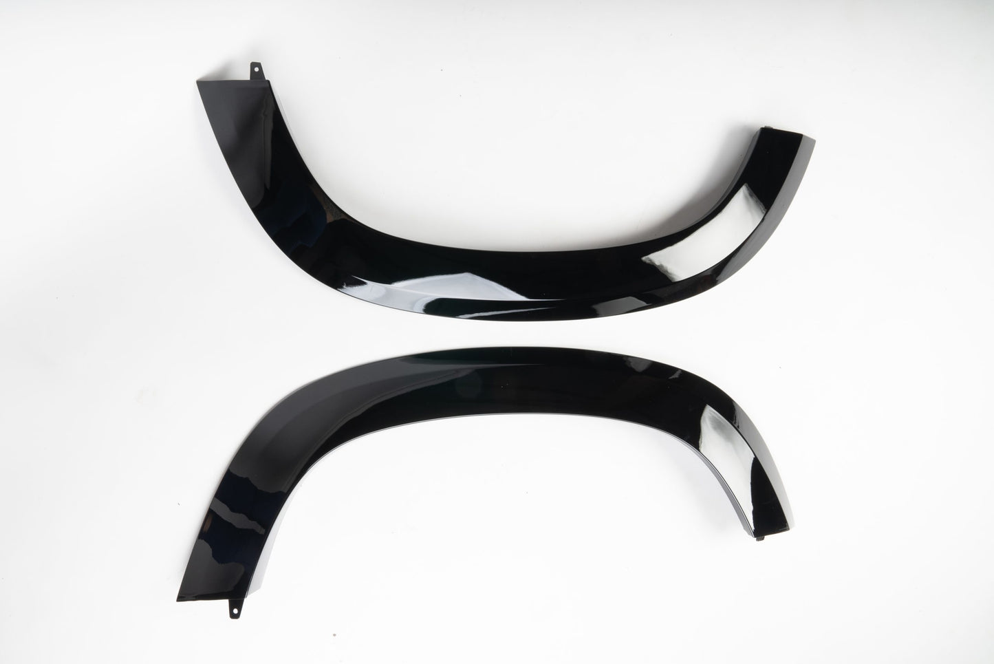 Fits Land Rover Defender 130 2020+ Gloss Black Wheel Arch Kit