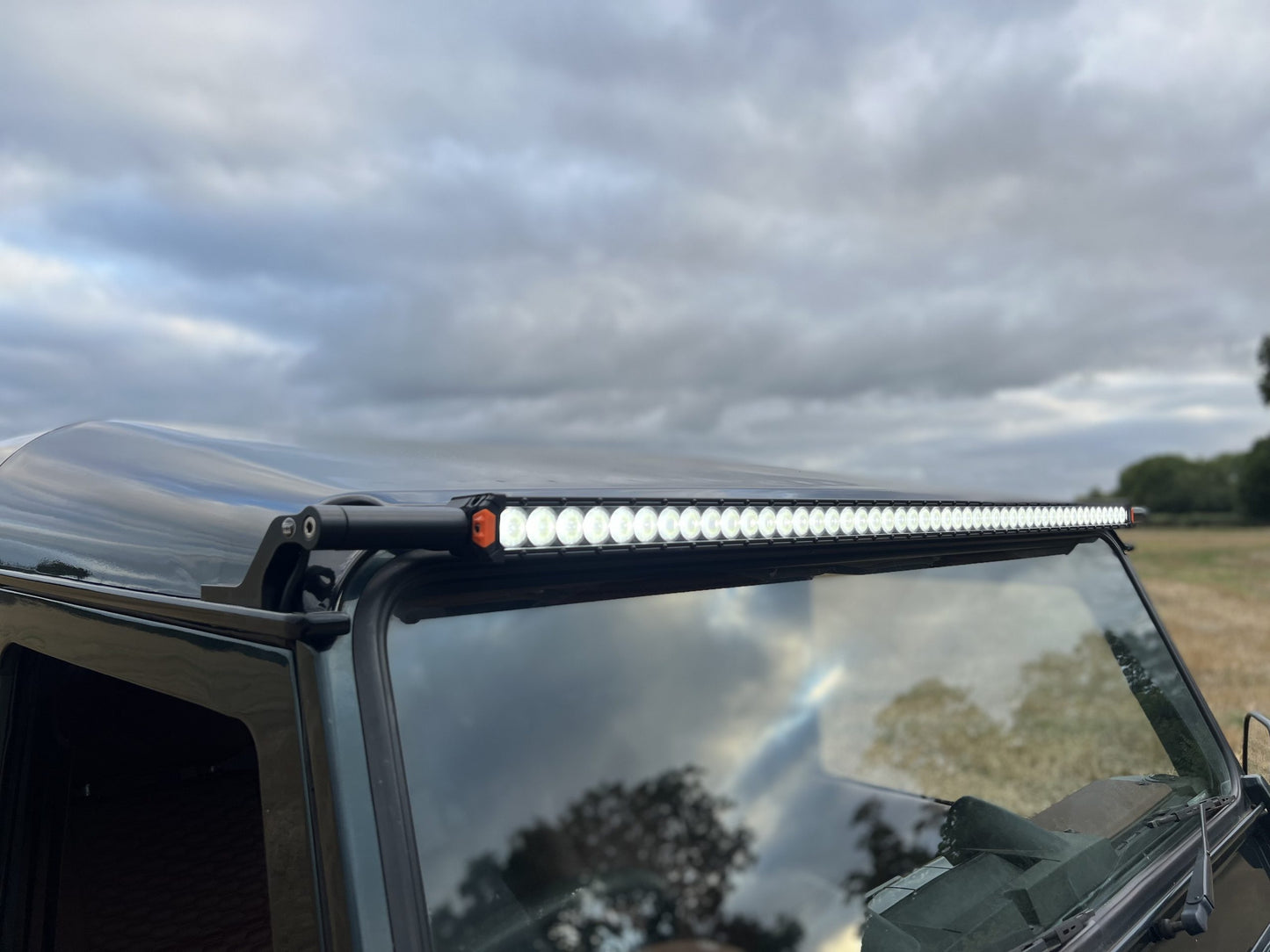 Land Rover Defender Night Hawk SR50 Led Bar Kit