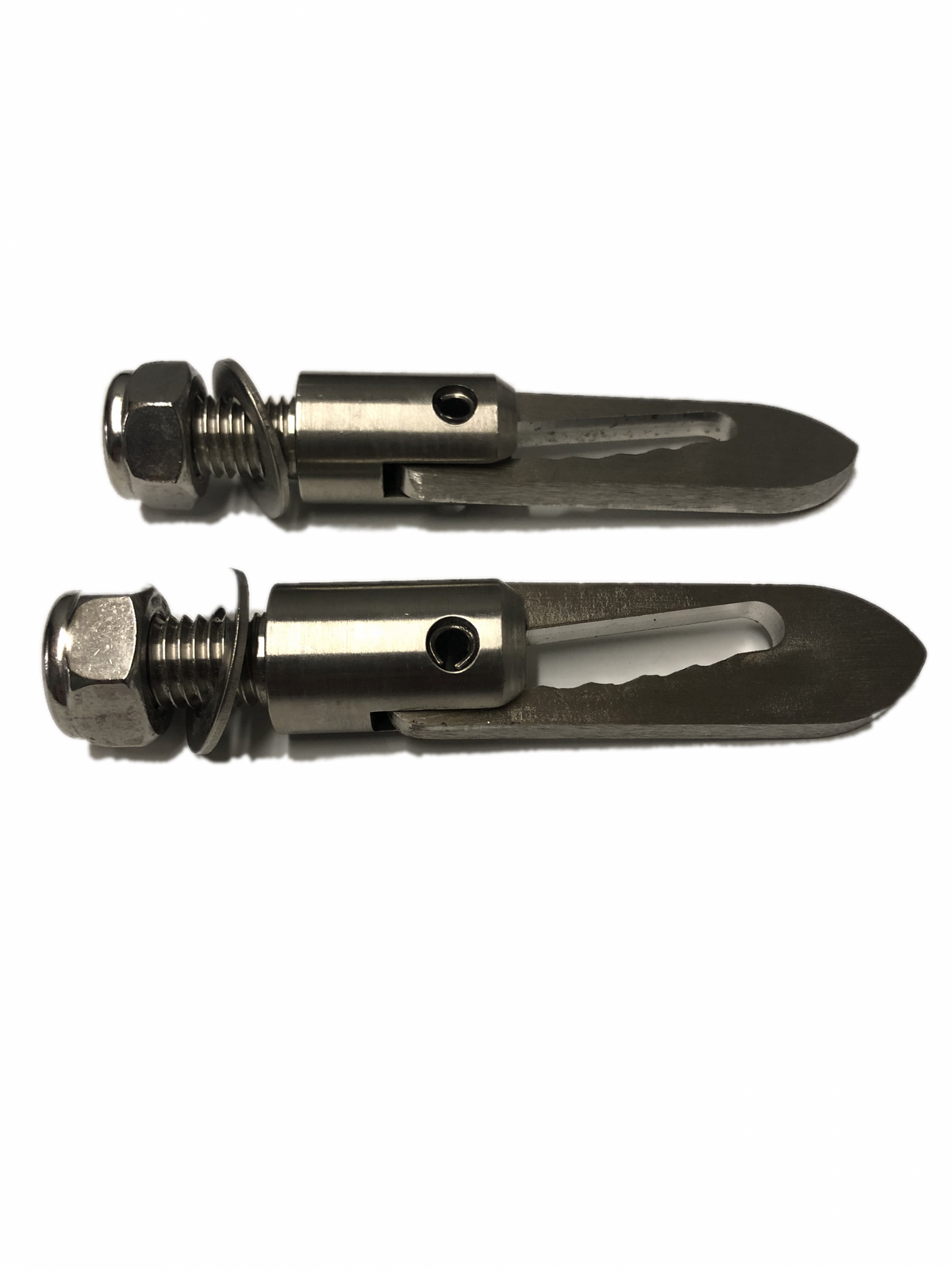 Land Rover Defender 90/110 Rear Door Anti - Luce Catch – Manor ...